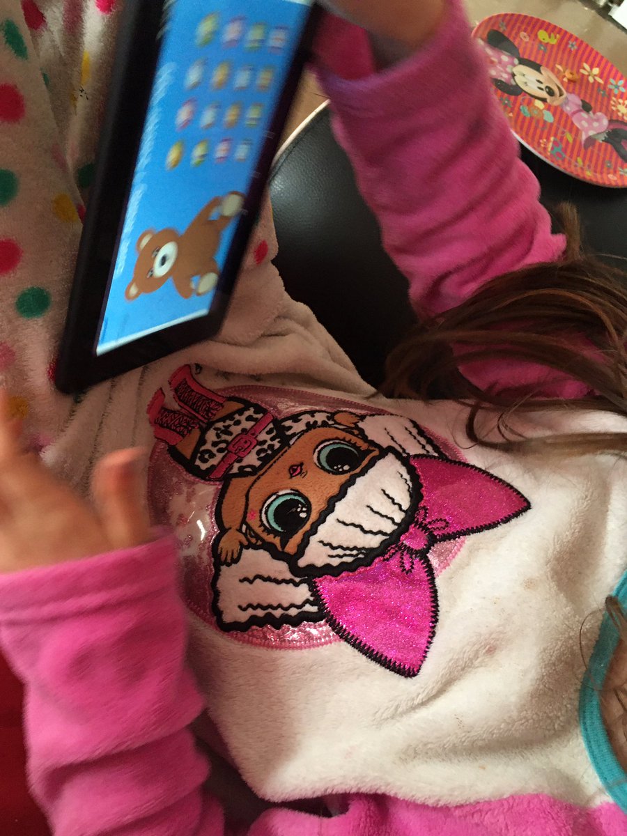 Kerry99690289's tweet photo. Now playing topmarks math and English https://t.co/xQj5nIJUcU