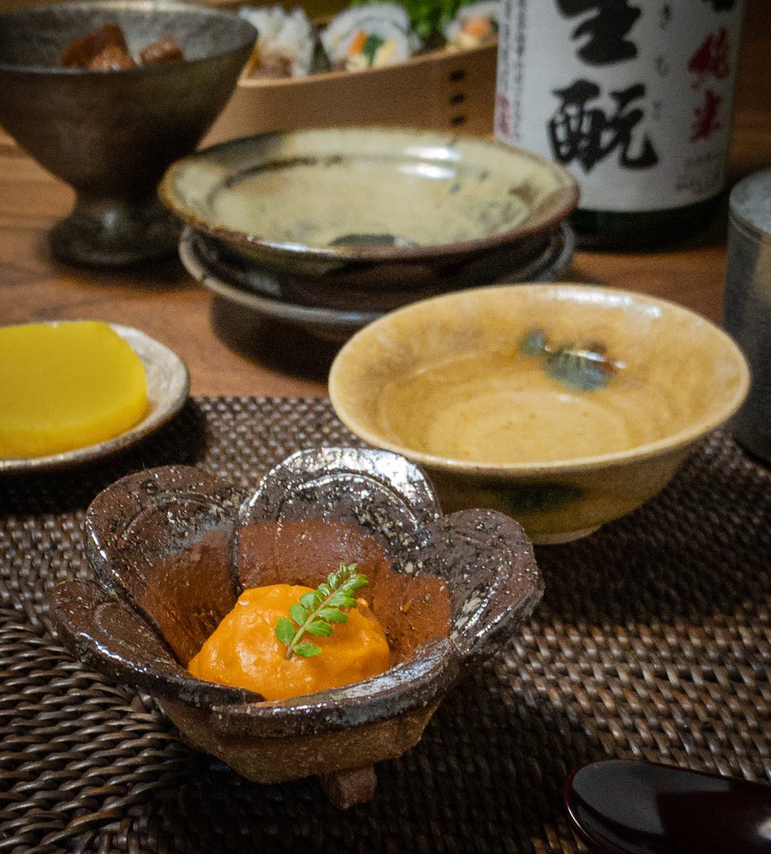 ArtisticNippon's tweet photo. Sea urchin paste & sake for tonight’s starter. Luv this combination😋 #saké #Kimoto #daishichi https://t.co/mEWVztGHsJ