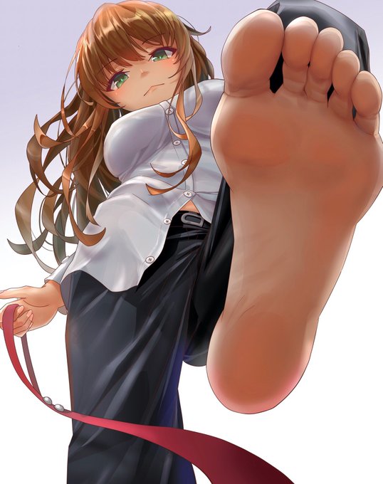 茶髪お姉さんの生足踏みつけ絵を‥!
って言われたけど

バキみたいになっちゃった 