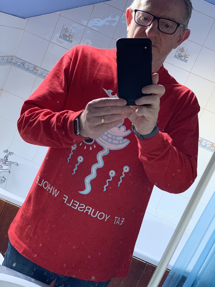 InsuranceDavidW's tweet photo. I’m hoping my involvement in the @Insurance_Post Motor Insurance World Webinar at 2:30 is audio only, if it’s video I might need to change! Any bright spark out there like to guess which band this T Shirt relates to? #PostMotor #FutureMobility #OldTShirts! https://t.co/Ywjzsl2csV