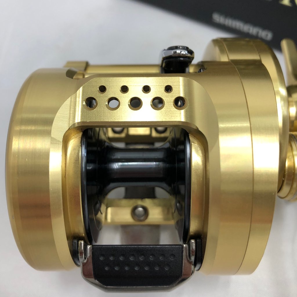 上島釣具店 中古商品 シマノ オシアコンクエスト 300hg 中古 税 上島釣具店 釣り 釣具 Fishing Fishingtackle Fishingtackles シマノリール シマノ Shimano Shimanofishing リール 海釣り Shimanoreels 中古釣具 オシアコン