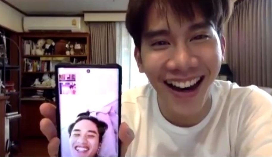 hbharu7's tweet photo. Thank u 2020 for being so good to my TulTay's feels so far😍🙏💓💓💓
#TulTay #TayTul #tul_pakorn #tawan_v https://t.co/Lgja5Tn9G9