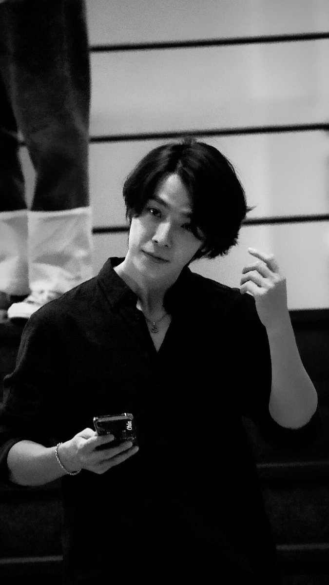 Rachellll2h's tweet photo. 내맘속에 젤💯♥️♥️♥️
잘생겼당 진짜🐯

#Donghae https://t.co/rOHr5OiPEo