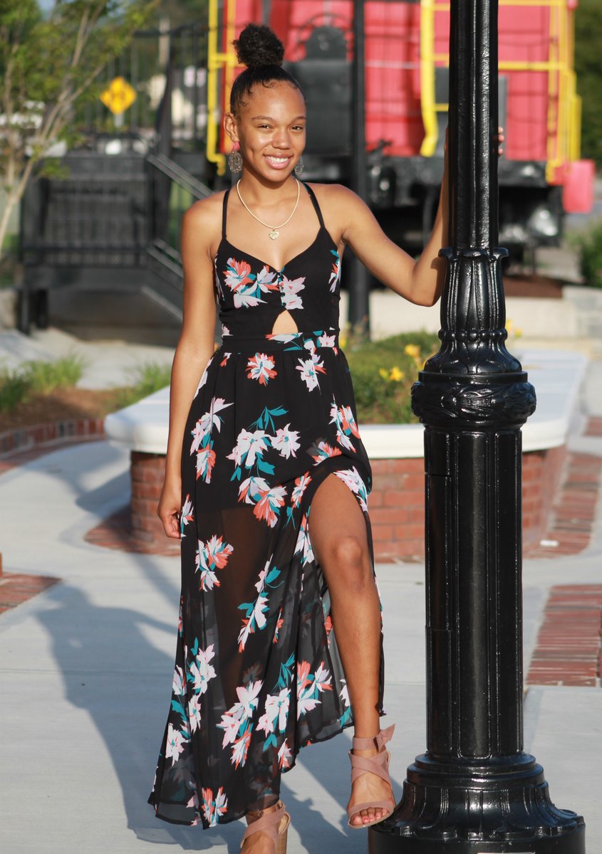 nphswolfpack's tweet photo. Jamiah Mott participated in Basketball, Track &amp; Field, Varsity Lacrosse, SGA, UNICEF, BETA Club &amp; President of FBLA. She also was in Marching Band, Symphonic Band and was All-County in Basketball. She is undecided about her school but plans to study business. Congrats Jamiah! https://t.co/HVXbuPSFU4