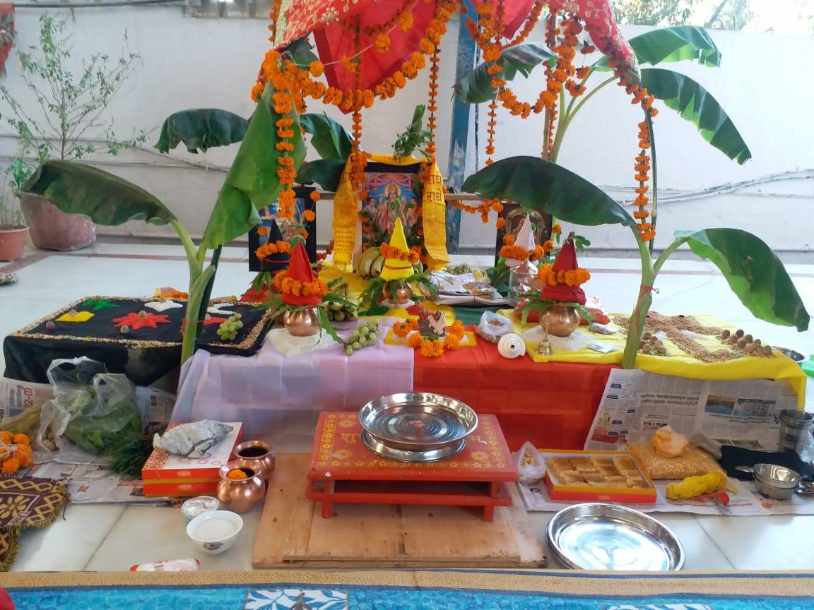 aakashmarbles's tweet photo. And the #tradition continues... #HanumanJanmotsav #celebrations at our factory in #Silvassa. 🚩 

#hanumanjyanti #aakashitalianmarble #aakash #hanumanjyanticelebration https://t.co/z6gEt7rFBh