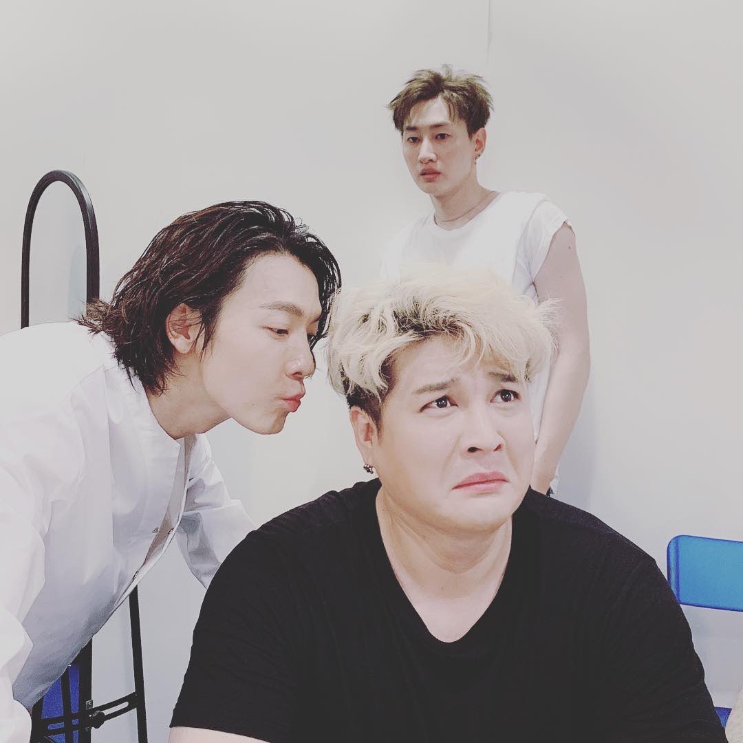 suju in plain shirts: a thread