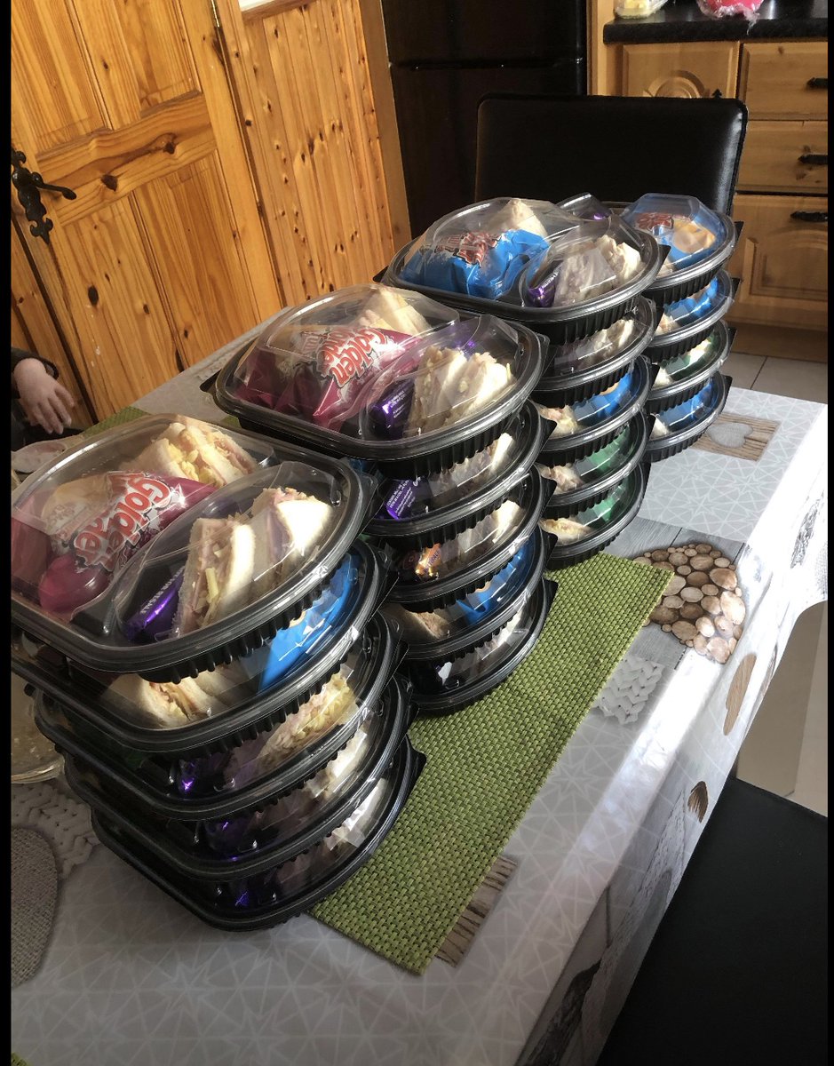 StJohnsPSDerry's tweet photo. Wow we love it when the Creggan community come together. Egg donations, plus Maddie and her Dad are the pack lunch Master Chefs preparing food for our hospital heroes. #weareinthistogether #staysafe #oneschoolonefamily #staystrong #stayhome https://t.co/4Yqx6K4JPn