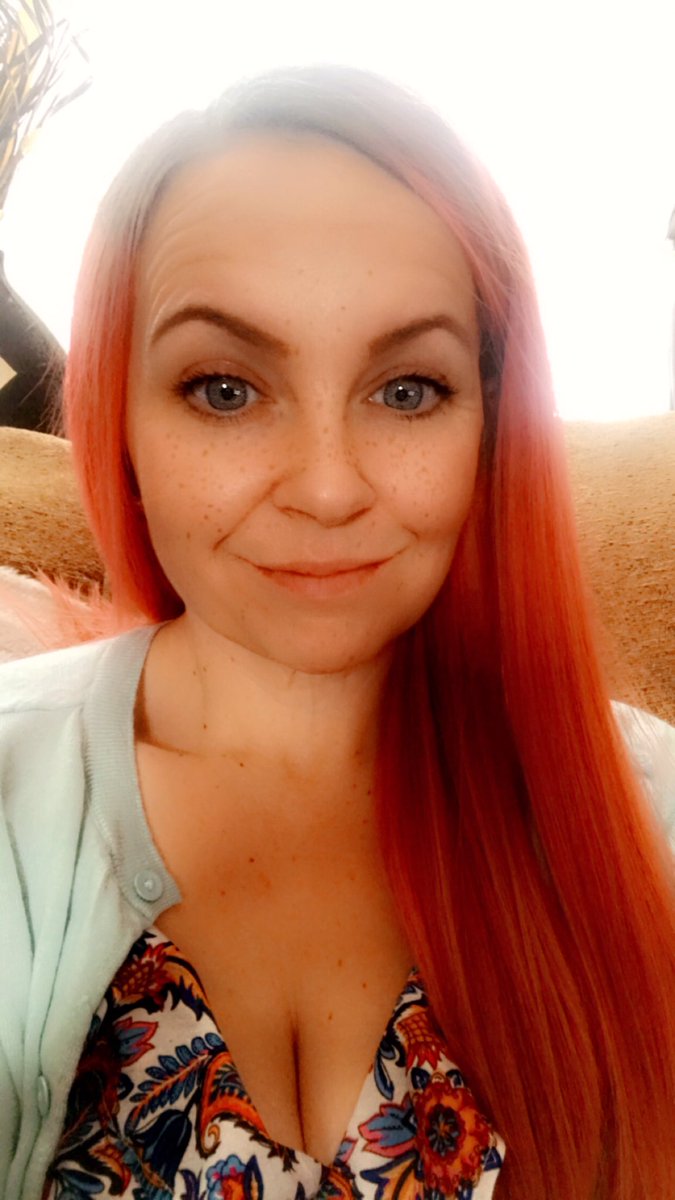 WeeGillie's tweet photo. #Winning... today I got dressed 😂😂😂 #Lockdown #GotDressed #WhatToDoToday https://t.co/Ew3HjQc1TZ