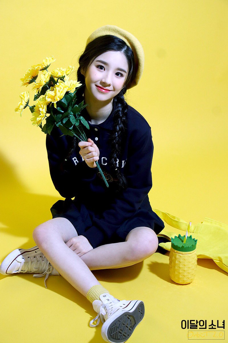 Ioonatheapp's tweet photo. [20.04.08 LOOΠΔ Update]

Orbit 2nd Kit Behind #2 https://t.co/swtz227sey