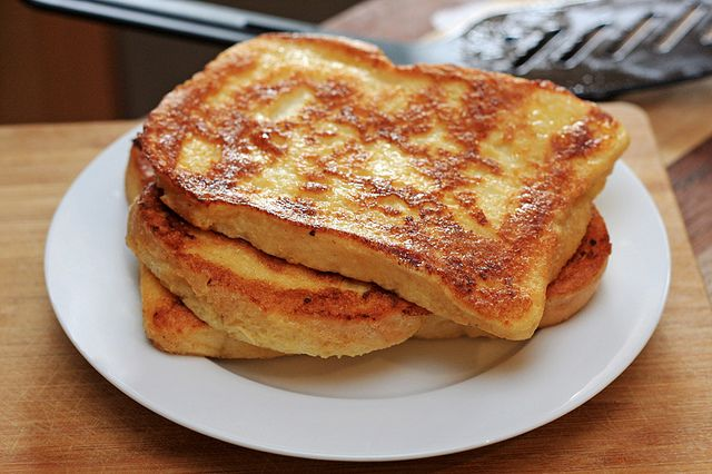 Not only can it be eaten at breakfast, but it can also be eaten at all times during the day. Mid-morning snack? Eggy bread. Dinner? eggy bread. Midnight snack? Eggy bread. You see where we're going with this...