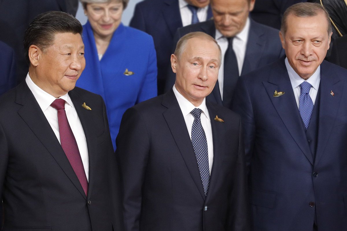 Here are members of the U.N. committee that oversees human rights groups &amp; who they imprison during coronavirus danger:
🇷🇺 Russia - holds 26 Jehovah's Witnesses in pretrial detention
🇨🇳 China - 1 million Muslim Uighurs 
🇹🇷 Turkey - 180 journalists 

washingtonpost.com/opinions/globa…
