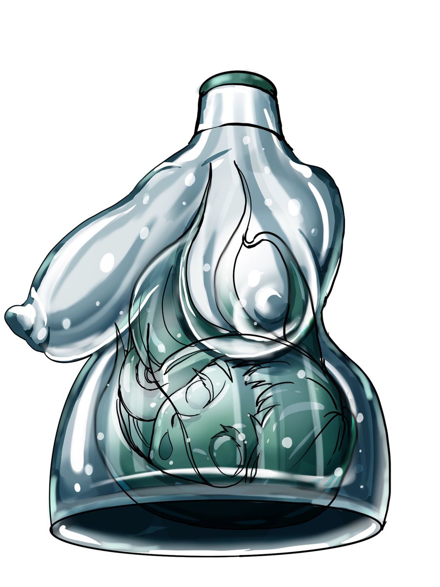 開栓済みのラムネの容器です。
胸元でつかえてる頭を、押して落とすと飲めます。
#状態変化 #物品化 #固め 