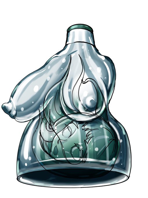 開栓済みのラムネの容器です。
胸元でつかえてる頭を、押して落とすと飲めます。
#状態変化 #物品化 #固め 