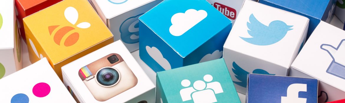 Tales of the Timeline: How Does #SocialMedia Fare as a Source of COVID-19 News? | @annmariehenriks ow.ly/O8Ig30qw6H2 via <a href="/CommuniquePR/">Communique PR</a>