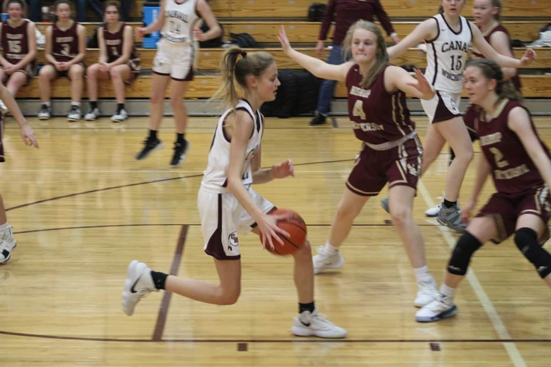 CWLadyIndians's tweet photo. We want to see players develop over the season &amp; it was great to see @rorychap107 become a solid shooting guard &amp; PG.  She became more aggressive, improved her defensive effort, &amp; was one of our best FT shooters. Her energy on the Var bench was contageous!
#LadyIndians
#WinTheDay https://t.co/pvFsu454SS