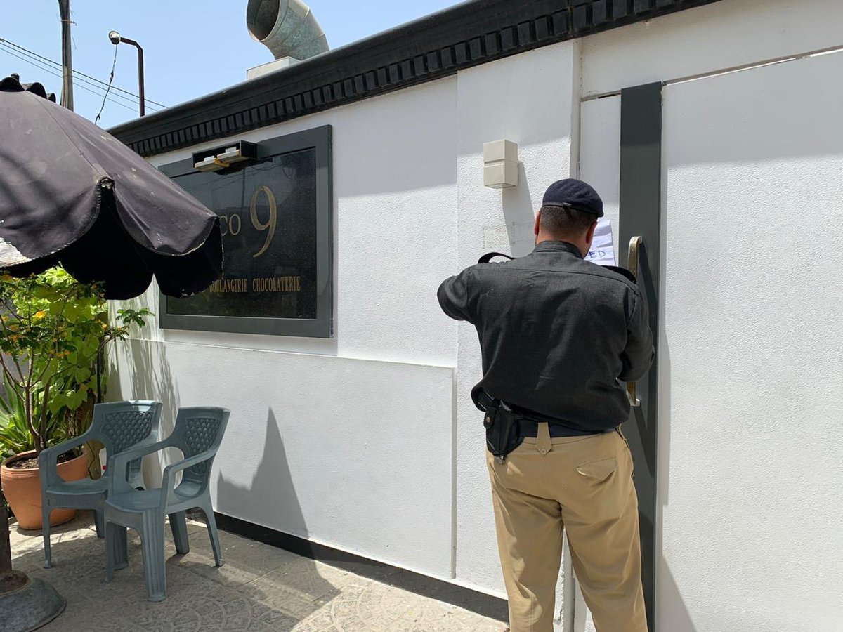 IzhanSheikh16's tweet photo. #Lockdown violations in #Karachi would be dealt sternly Cafe #Coco9 sealed today, which was open & delivering despite Govt Ban on eateries Care for yourself and care for others during #CoronaInPakistan #StayHomeSaveLives
@TeamKarachi0001 @DCSouthKarachi @sindhpolicedmc @drmalhi https://t.co/7K8lVmPPc7