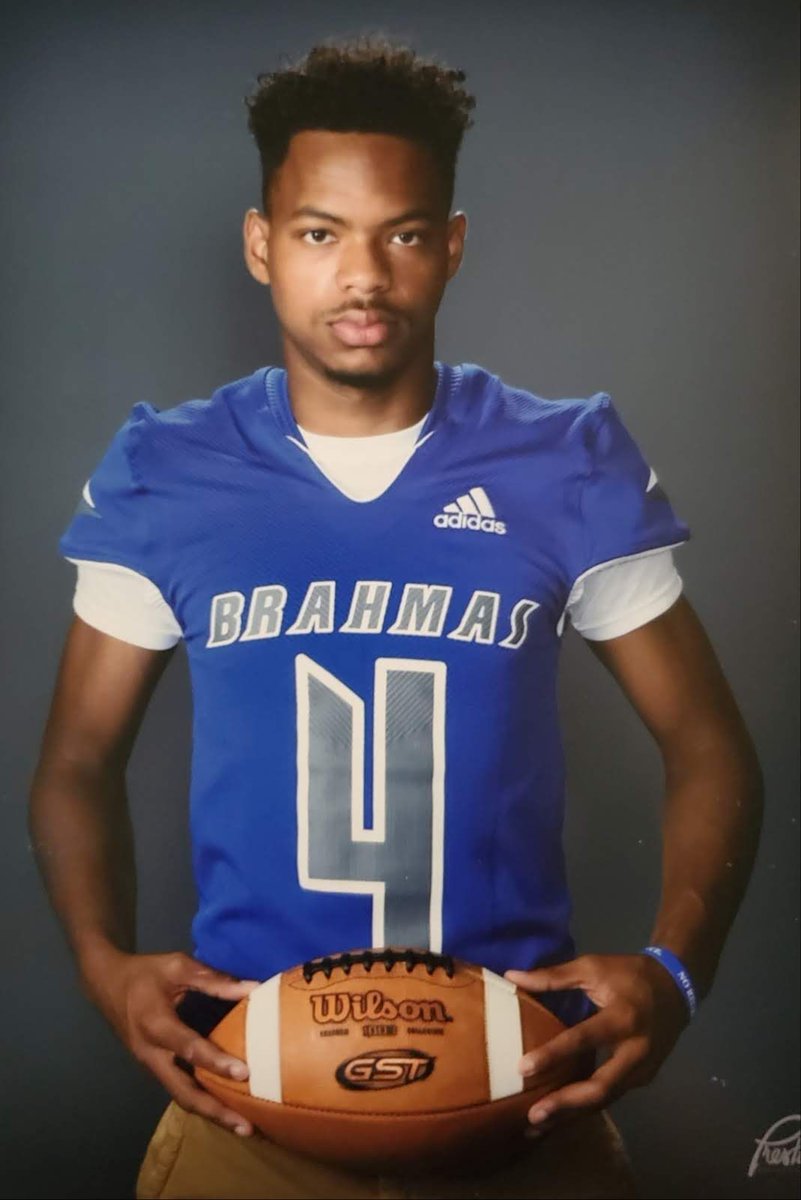 Pewitt_CISD's tweet photo. #ClassOf2020 Senior Spotlight: Dillon Coffey

Dillon is a member of the Paul H. Pewitt High School football and track teams. He enjoys hunting, fishing, and playing video games. Dillon loves to have a good time and make other people laugh. https://t.co/8s75bd1R37