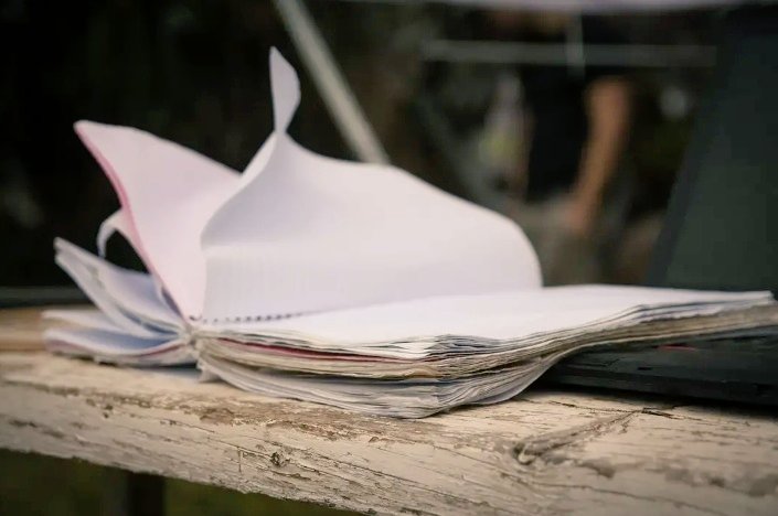 листать книжку. листая страницы. листая страницы жизни. книга для…. листать книжку.