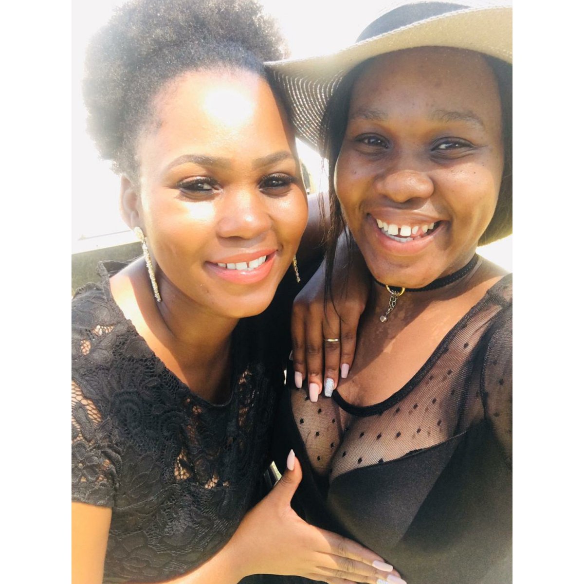 Ezamadunga's tweet photo. #NewProfilePic https://t.co/LGLON1E84T