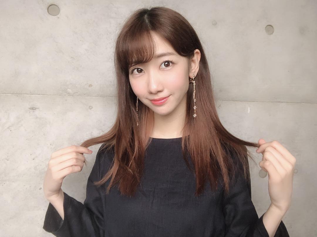 48gTalk's tweet photo. On this day 13 years ago Kashiwagi Yuki , Watanabe Mayu &amp; other AKB48 3rd generation members debut on Akihabara theater(13 3rd generation members + 3 transferred members) to form an original members of TeamB 💙 https://t.co/8jWTtVfxTq