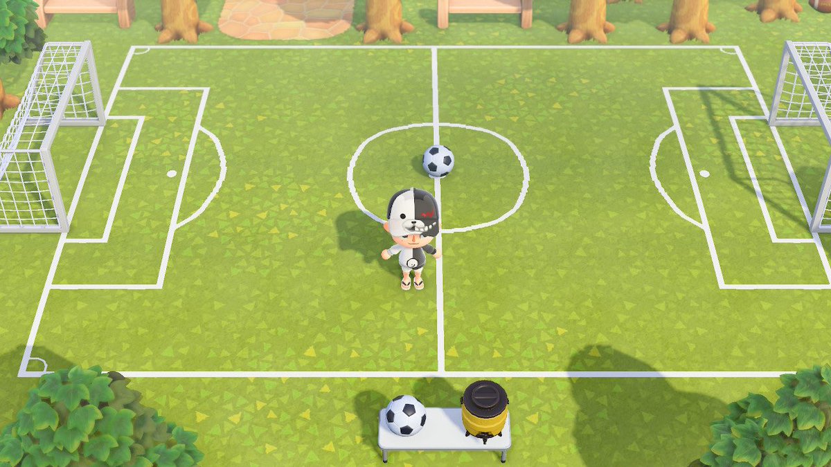 さといも あつ森でサッカーコート作りました マイデザイン計28枚使いますが もし使いたい方いらっしゃったらどうぞ 作者id Ma 2967 85 29 検索用 サッカーグラウンド サッカー場 あつ森 マイデザイン あつまれどうぶつの森 どうぶつの森