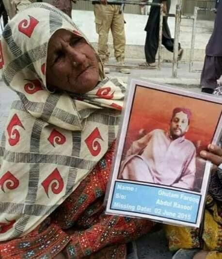 QadeerMama's tweet photo. An extremely sad and heart wrenching news for the team of #VBMP. Mother of Ghulam Farooq passes away last night. She has been a regular visiter  of #VBMPcamp for the #Balochmissingpersons Her son Farooq who was abducted by Intelligence agencies of Pakistan on Oct 2015 from Sindh. https://t.co/ApDP7BC5ga