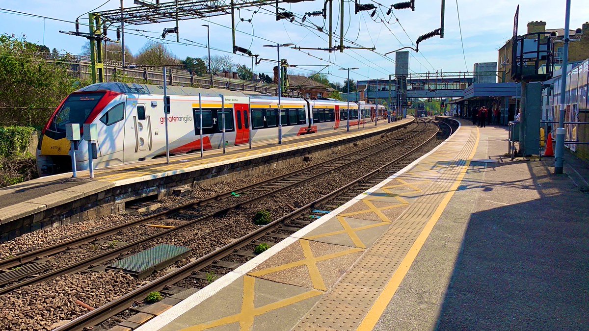 I’m more a plane enthusiast but this new Class 745 with @greateranglia is simply beautiful. 

A huge thanks for keeping trains running despite everything so I can get to work everyday. #greateranglia #trains #coronavirus #WednesdayMotivation #class745