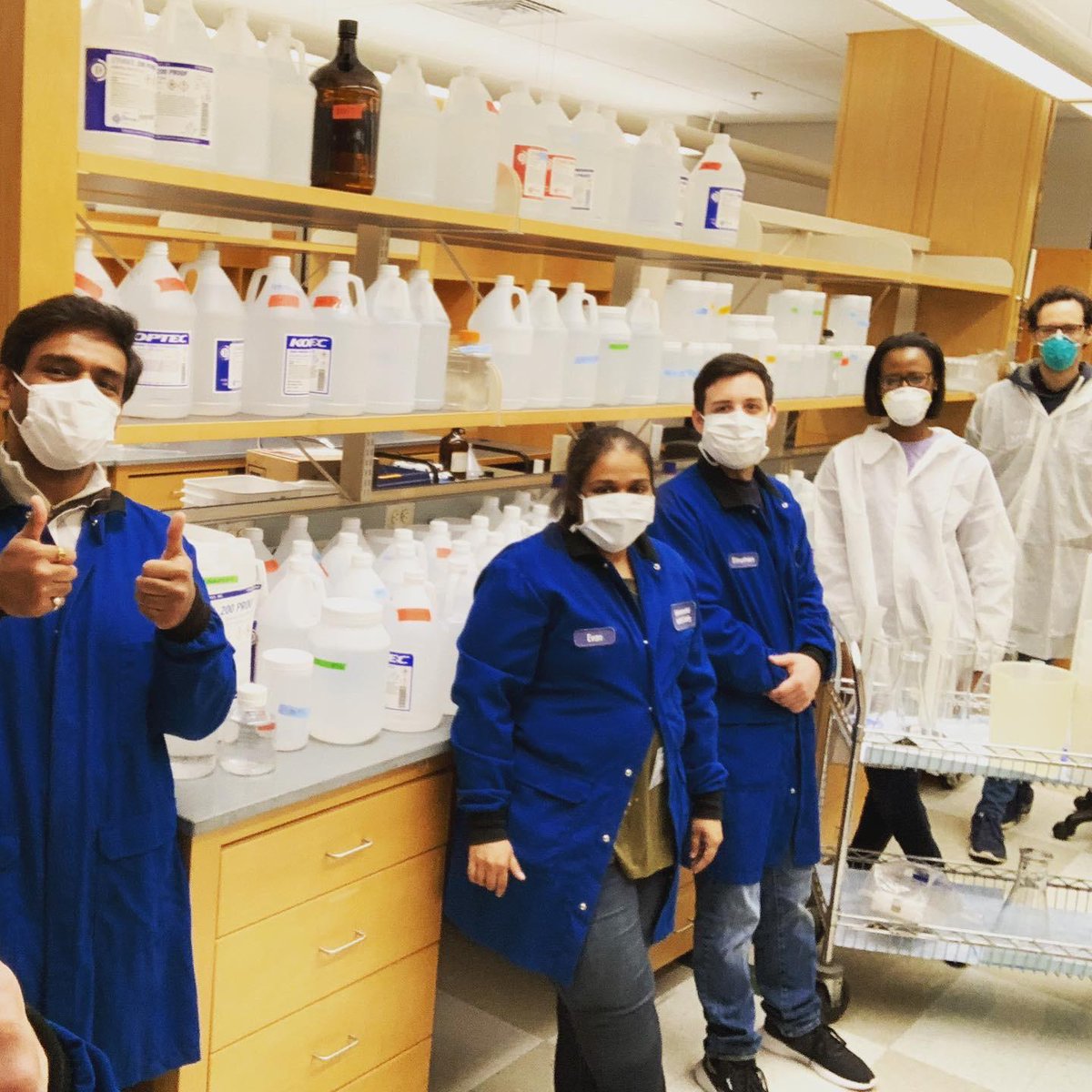 Thanks to  @UMassMedical labs for your reagent donations. Our  @GSBS_UMassMed student team made 150 gallons of hand sanitizer for clinical sites! Shout out to supervisor  @PPooja1986 and advisor Nick Rhind. cc:  @UMassMedRTI
