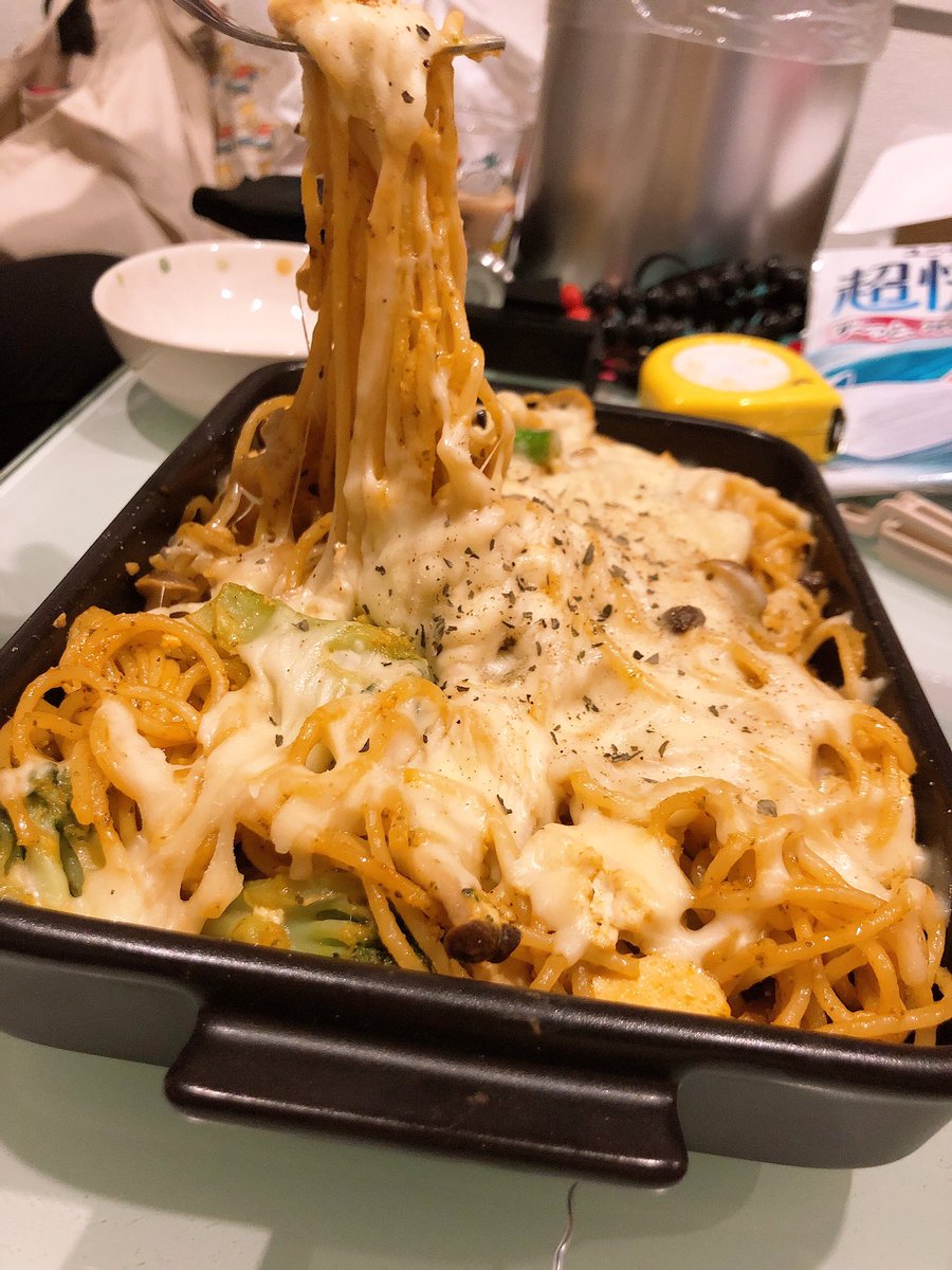 ふたごはん 4 8 夜ご飯 姉 グリルチーズのジェノベーゼ チーズ チーズ チーズ 美味しい ふたごはん Twins Gohann おうちごはん ジェノベーゼ パスタ ディナー