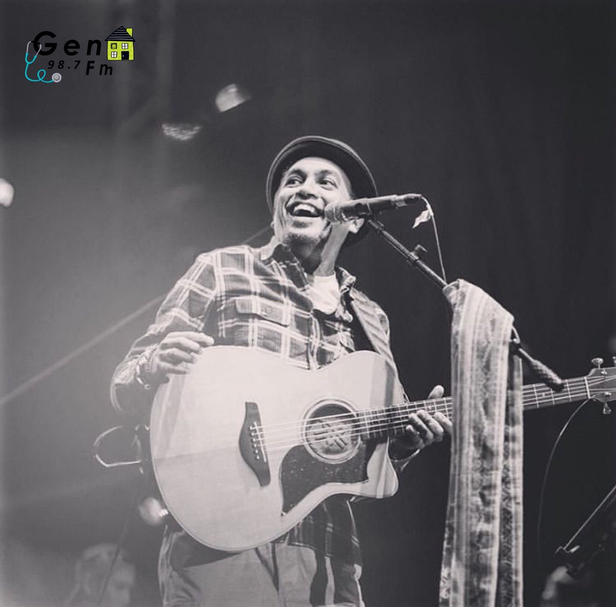 gen987fm's tweet photo. Musisi @GlennFredly meninggal dunia pada hari Rabu, 8 April 2020. 
_
Keluarga GEN 98.7 FM mengucapkan turut berduka cita. Semoga arwahnya diterima di sisi-Nya dan keluarga yang ditinggalkan diberi ketabahan 🙏🏻
_
#KataGenero #gen987fm https://t.co/6ItHBouiRP