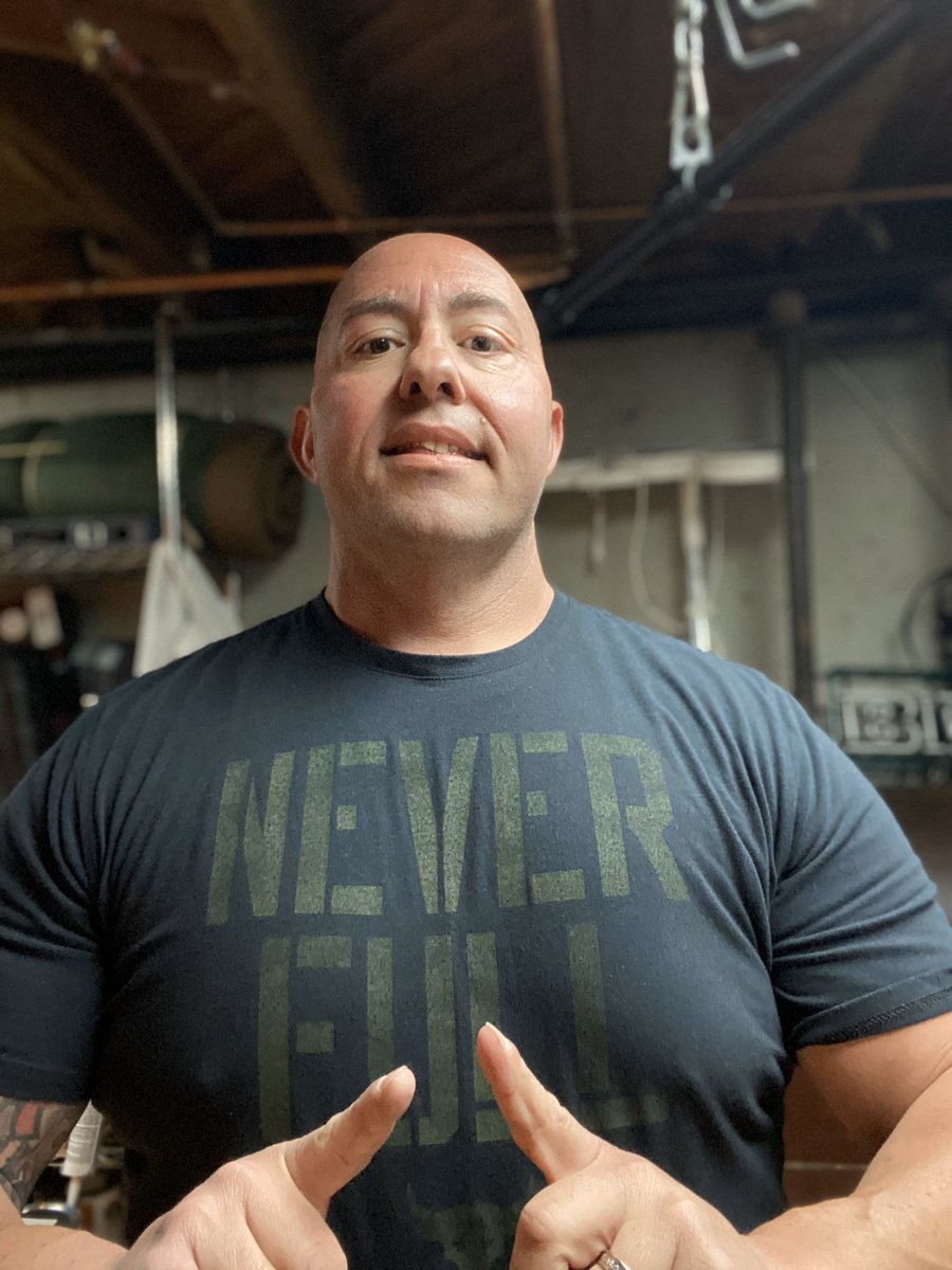 MrColli1's tweet photo. #No_Days_Off
#Best_Self_Project 
Work on YOU, before anyone else ... https://t.co/aCPVJRcWhB