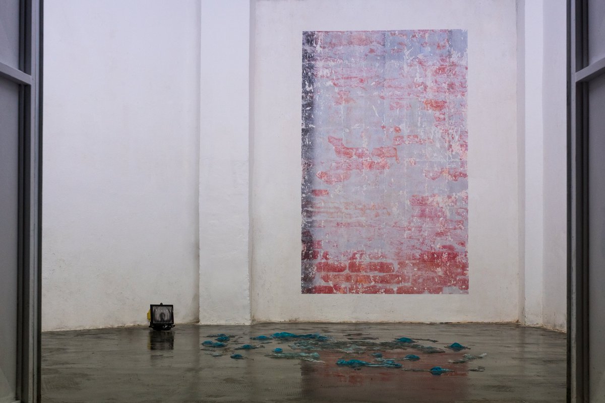 MARSMilano's tweet photo. Jaspal Birdi, Giovanni Chiamenti, Pau Masclans Pazos, "Azione Residuale", a cura di Yari Miele, 20 novembre - 4 dicembre 2019, MARS #nowonline 🡆 https://t.co/8q1cxB7L6A https://t.co/TUrk8lV6B1