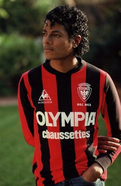 porquehombre's tweet photo. @_Las92i @simbactz celle-ci aussi https://t.co/0PKGdntnPK