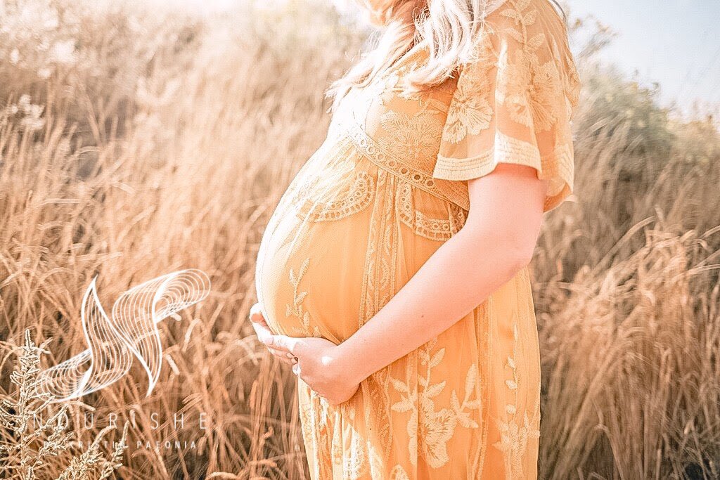 Nourishe's tweet image. 7/7 This is a great time to make the switch to organic that’s completely free from chemicals so that you can feel great about your baby and its health. #pregnancy #skinchanges #pregnancyandskin #skincare #cosmetics #organic #skincareroutine #ritual #selflove #love #holistic