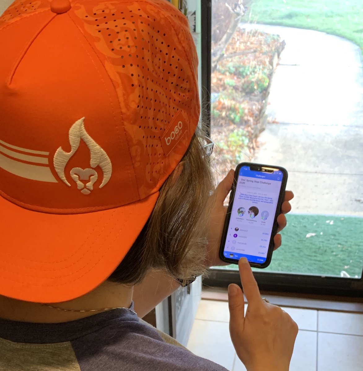 AngieMaskeBerka's tweet photo. Checking in on the @fitness_bank Des Linden Spring Challenge this morning - I am in 52nd place with an average of 17,000 steps. Thinking about joing, you still can https://t.co/2kCws1UveH #bibchat #fitnessbankBR #stepwithdes #stepcheck https://t.co/ELwedJC7RN