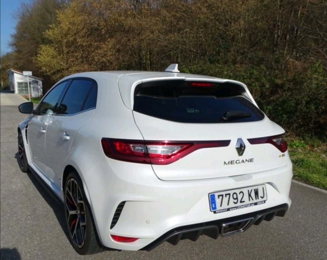 Renault Megane RS Trophy