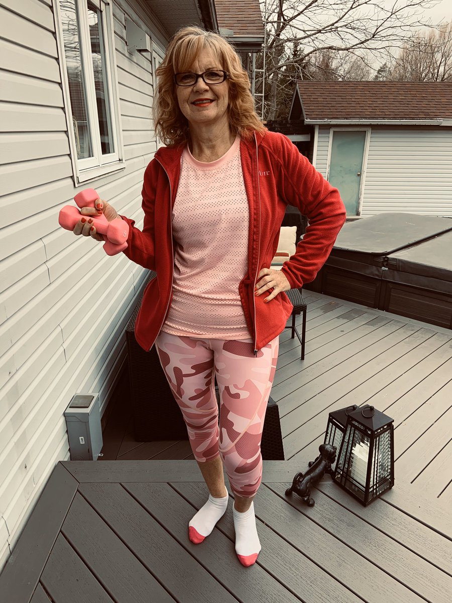 Bburich21's tweet photo. #InternationalDayofPink Let’s all work together to end all bullying https://t.co/ranyLmP3bi