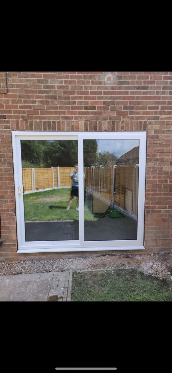rt_windows's tweet photo. Fancy opening your living space to your garden? #patio #cutout #bringtheoutsidein #windows #pvc #leeds #Yorkshire #homeliving #bespoke https://t.co/ptGnbTTZcC