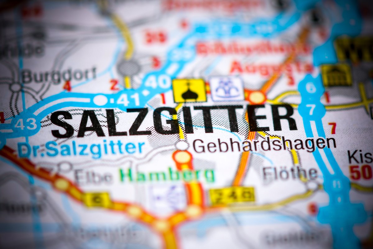 stadtsalzgitter's tweet photo. Update 08.04., 15:25 Uhr: Jetzt ist eine Seite online, wo Sie Liefer-und Abholserviceangebote in #Salzgitter finden können. Interessierte Unternehmen können sich regisrieren! https://t.co/zKBzhgSNzu #Supportyourlocals #SupportSZ #coronasz Bild: panthermedia / Alicewonderland2020 https://t.co/NswTt1RzoM