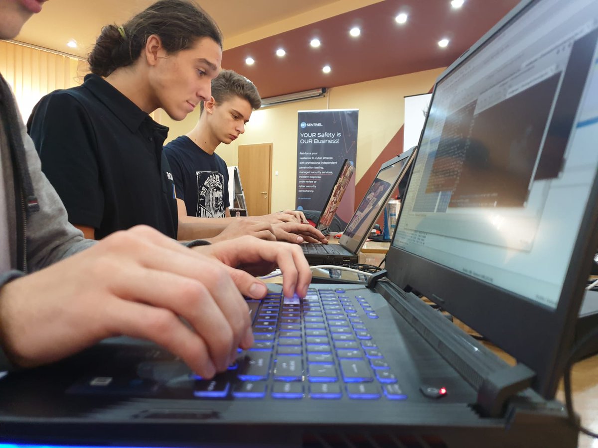 ECSC_Romania's tweet image. 🧑‍💻Înscrie-te la faza națională de selecție a #TeamRomania pentru #ECSC2020! Data limită - 8 mai  cybersecuritychallenge.ro/inscriere/
👉Programul competiției, procedura de testare, precum și materiale sau platforme educaționale recomandate sunt disponibile online:

cybersecuritychallenge.ro/etapa-national