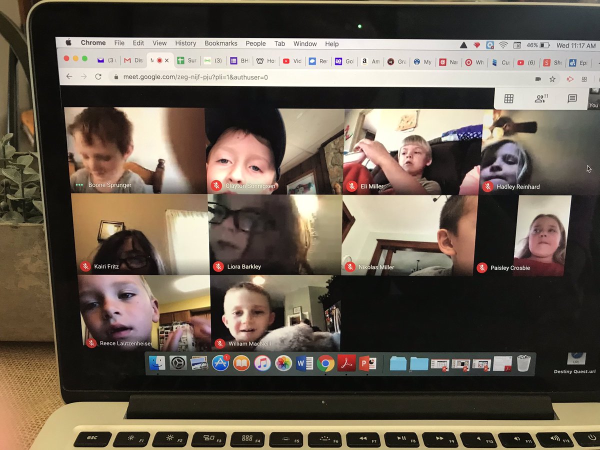 MrsFrysKinders's tweet photo. Loved getting to see some of my sweet kiddos this morning!❤️ #bhesbettertogether https://t.co/LmHrkqT7aX