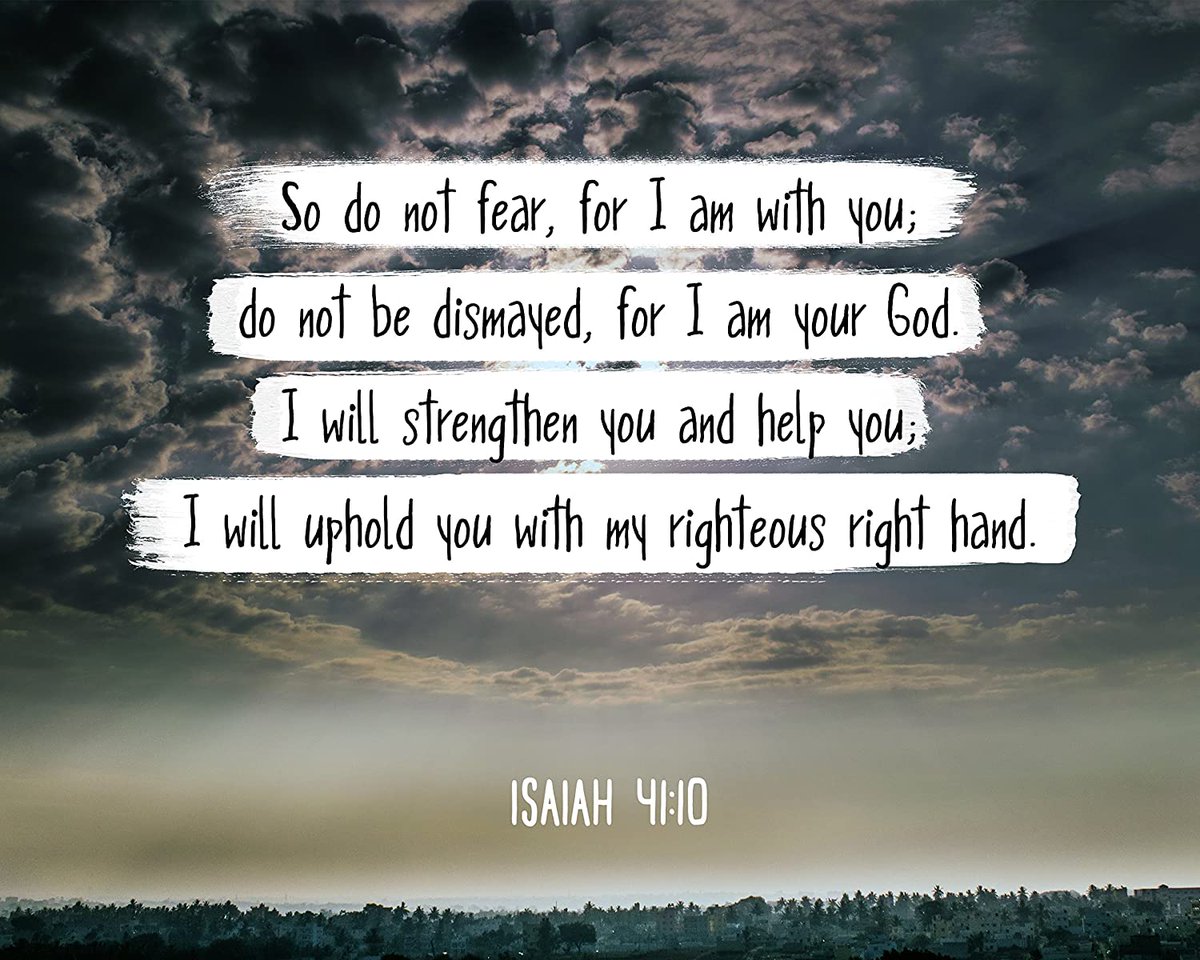 Ex_Wretch's tweet photo. HE IS WITH US❣
#strength  #help
#WednesdayMotivation 
#DoNotFear 
#FearOnlyGod https://t.co/0G3ilcO04T