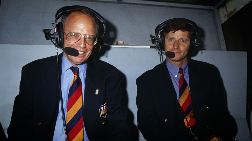 Avant le football à la télévision, ça se résumait au tandem Roland-Larqué qui savait faire vivre l'évènement, mais qui débitait aussi des inepties qui sont devenues des clichés, des fausses idées, style "les tirs au but c'est la loterie" ou "c'est à cause de l'arbitre".