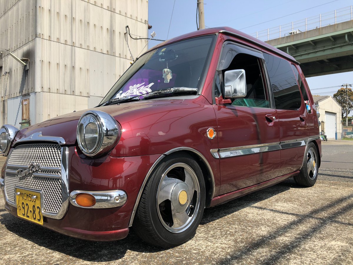 wekcrew_HRTKB's tweet photo. スニーカー感覚にて、14インチニーパーから13ウンチ goofyに履き替え😊🤟うん悪くない
#wek #weekendkustomer #HRTKB #osakastreet #customcars #カスタムカー #ミニカトッポ #車好きと繋がりたい #usdm https://t.co/b9YKxiQ2rO