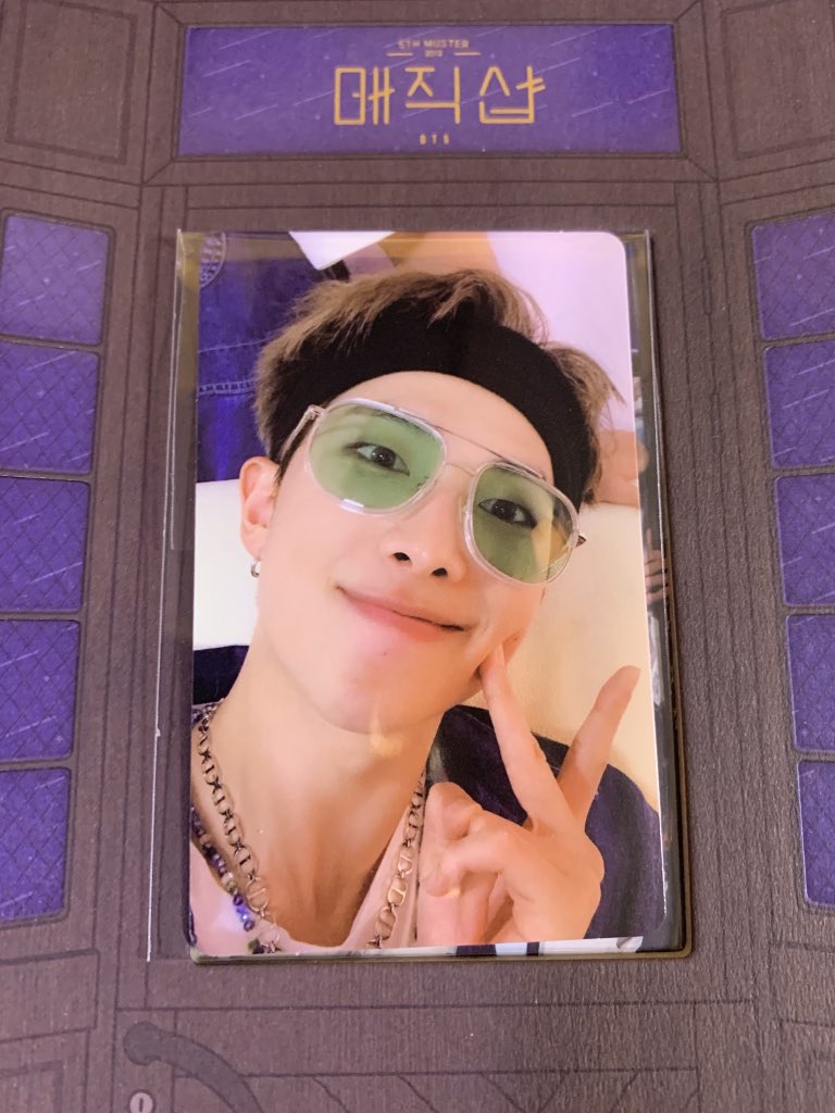 aahami06's tweet photo. 매직샵 dvd 딥디 포카 양도합니���

남준 2.0

준등기 +0.15
택배 +0.25

입금순거래입니다!
입금가능할때 말씀해주세요~

#남준포카 #매직샵남준 #매지샵남준포카 https://t.co/XnkU4NRZ4B