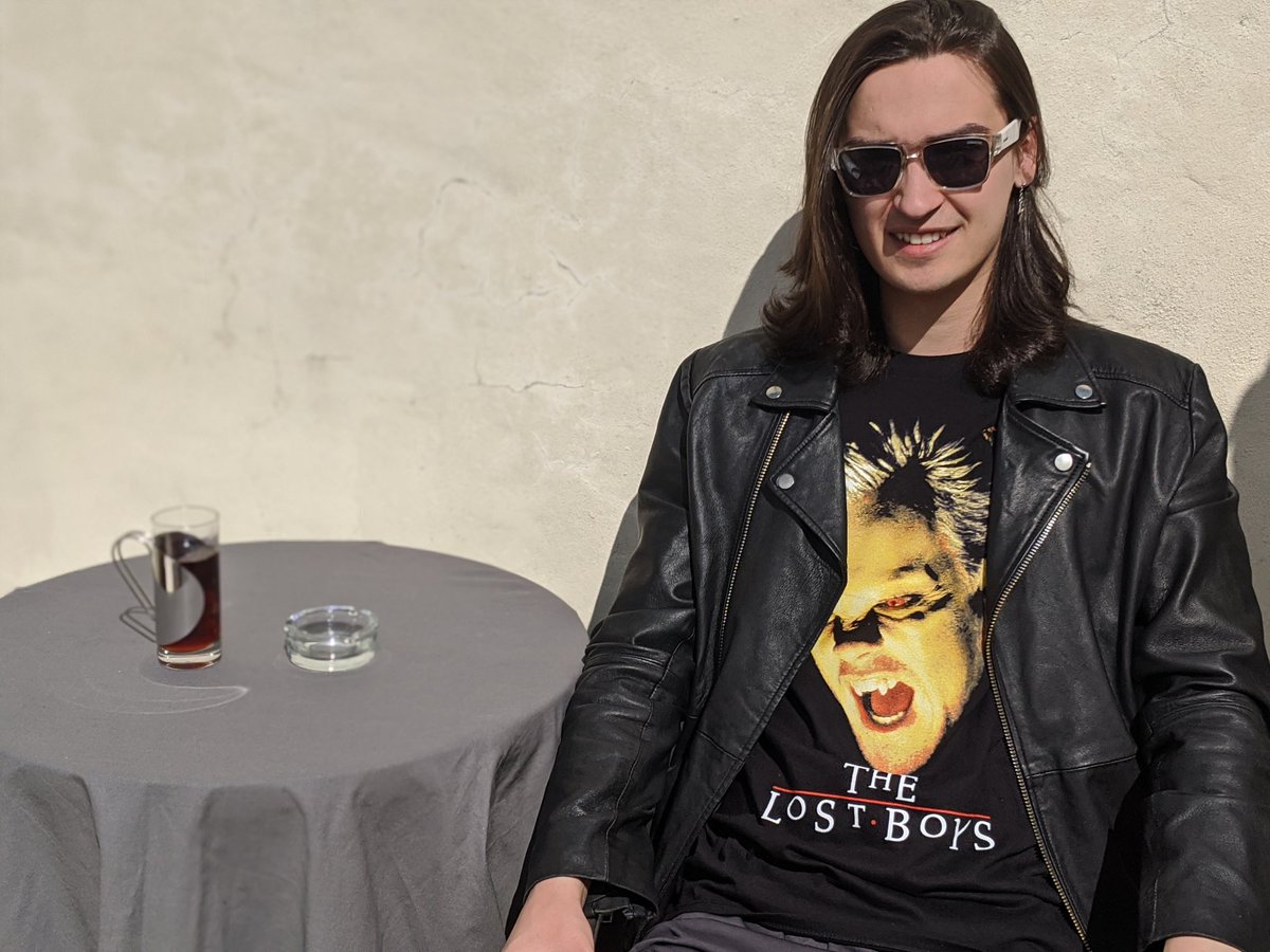 Big shout out to @jkstinytreehouses for this awesome photo today, wearing one of our totally awesome #thelostboys  t-shirt. Looking cool and sharp on a glorious sunny day 😎🌞
.
.
#horrormerchandise #horrorfan #lostboys #80smovies #officialmerchandise #officiallylicensed #vampire