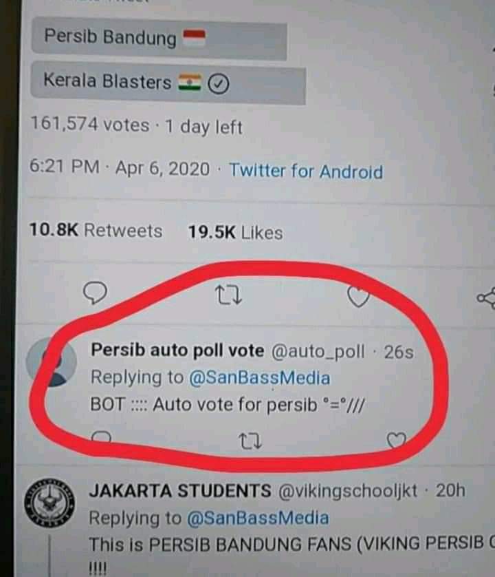 Anandhur71's tweet photo. @labamboo2 @NiviN285 @HandokoTA @SanBassMedia Wtf is this🖕 https://t.co/oPlU4DmJKm