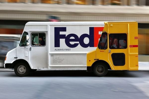 8. Fedex vs DHLThis ad is simply screaming:"Suck my ass sucker!!!"Or, if you if you are church-conscious:"I am the head and never the tail"