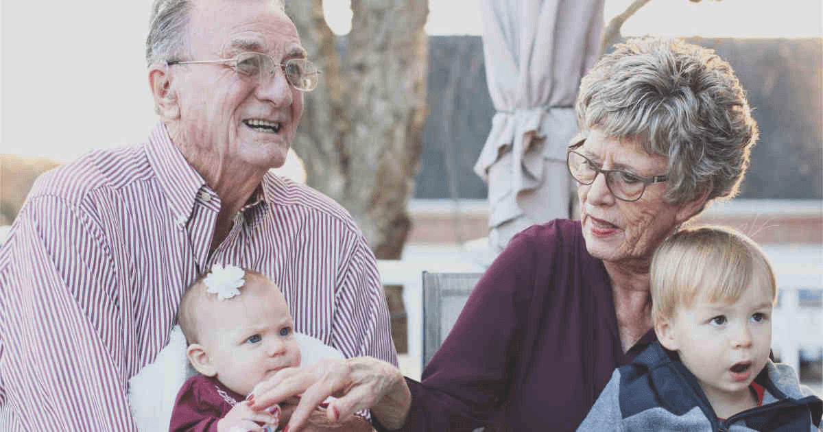 MoveNutrition's tweet photo. #Nutrition🍏 movement 🤸 and strength training 🏋️ 
The basics of #HealthyAgeing. 
Invest in your future health now!
Small changes make a big difference and add up quickly 👍
https://t.co/1R0qhqHXEP https://t.co/5JgokgwJIJ