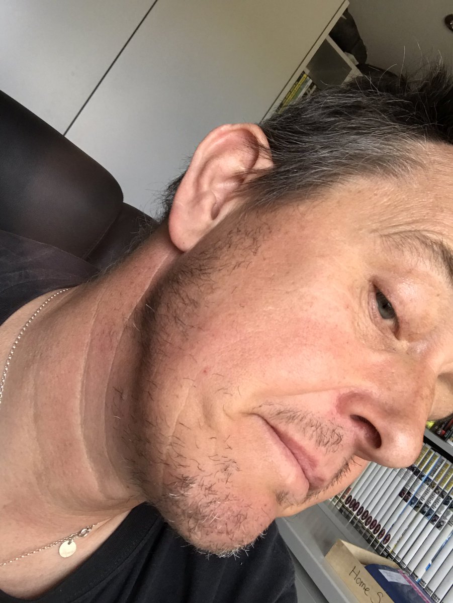 jm130tt's tweet photo. Thought I’d let my facial hair grow while I was in lock down!!!! That’s 2 weeks!! Look at it!! 🤣🤣🤣 it’s pathetic!! https://t.co/QV4kHSxM7o